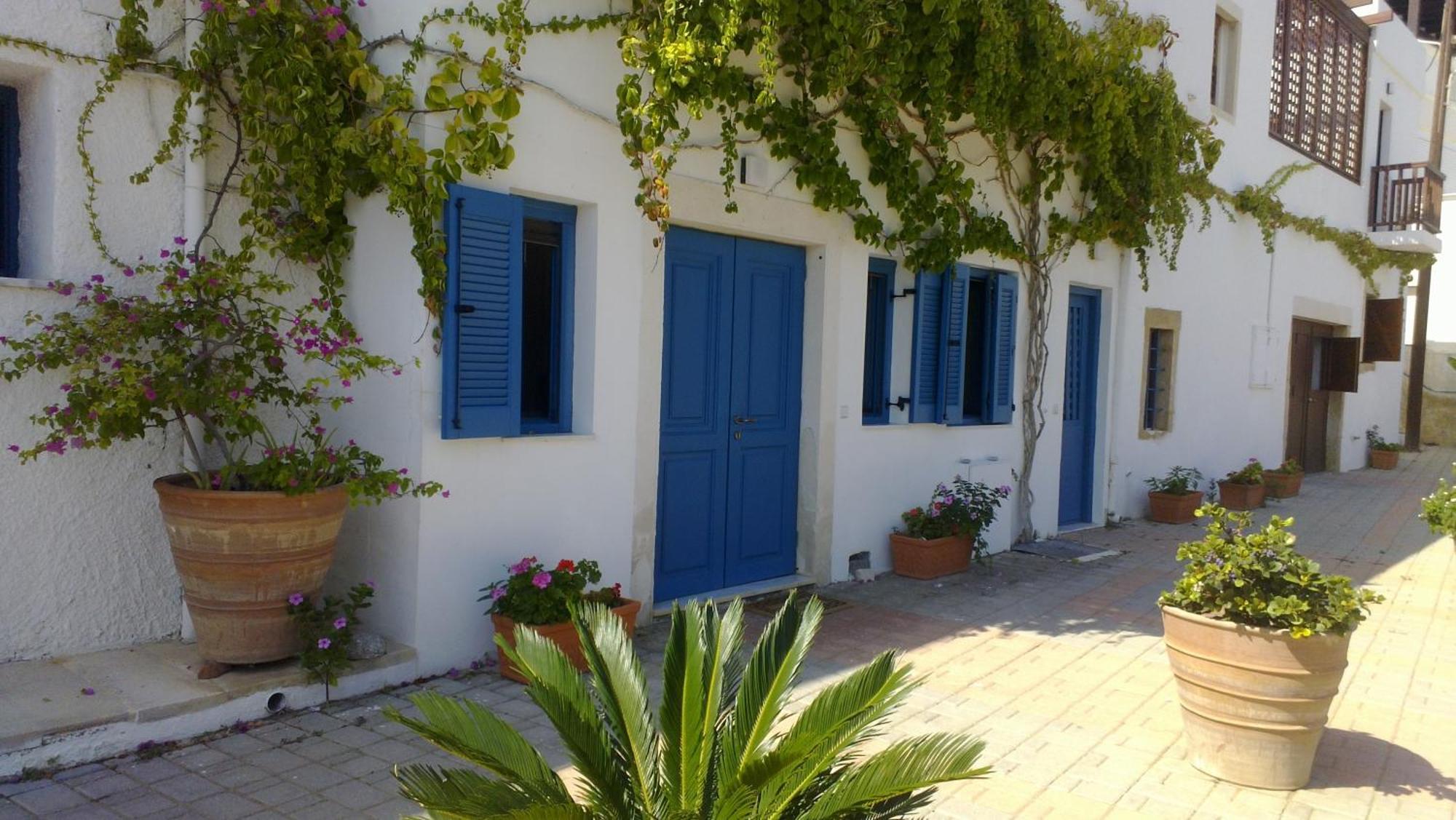 Τhe White Houses Makrýgialos Екстериор снимка